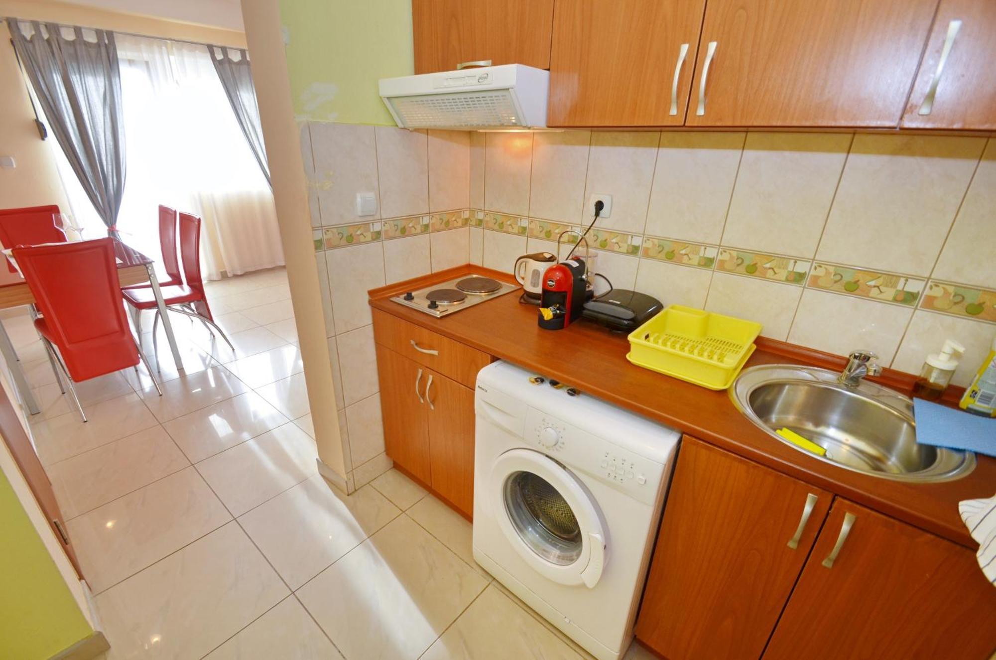 Apartments Dinko Zifra Tivat Bagian luar foto