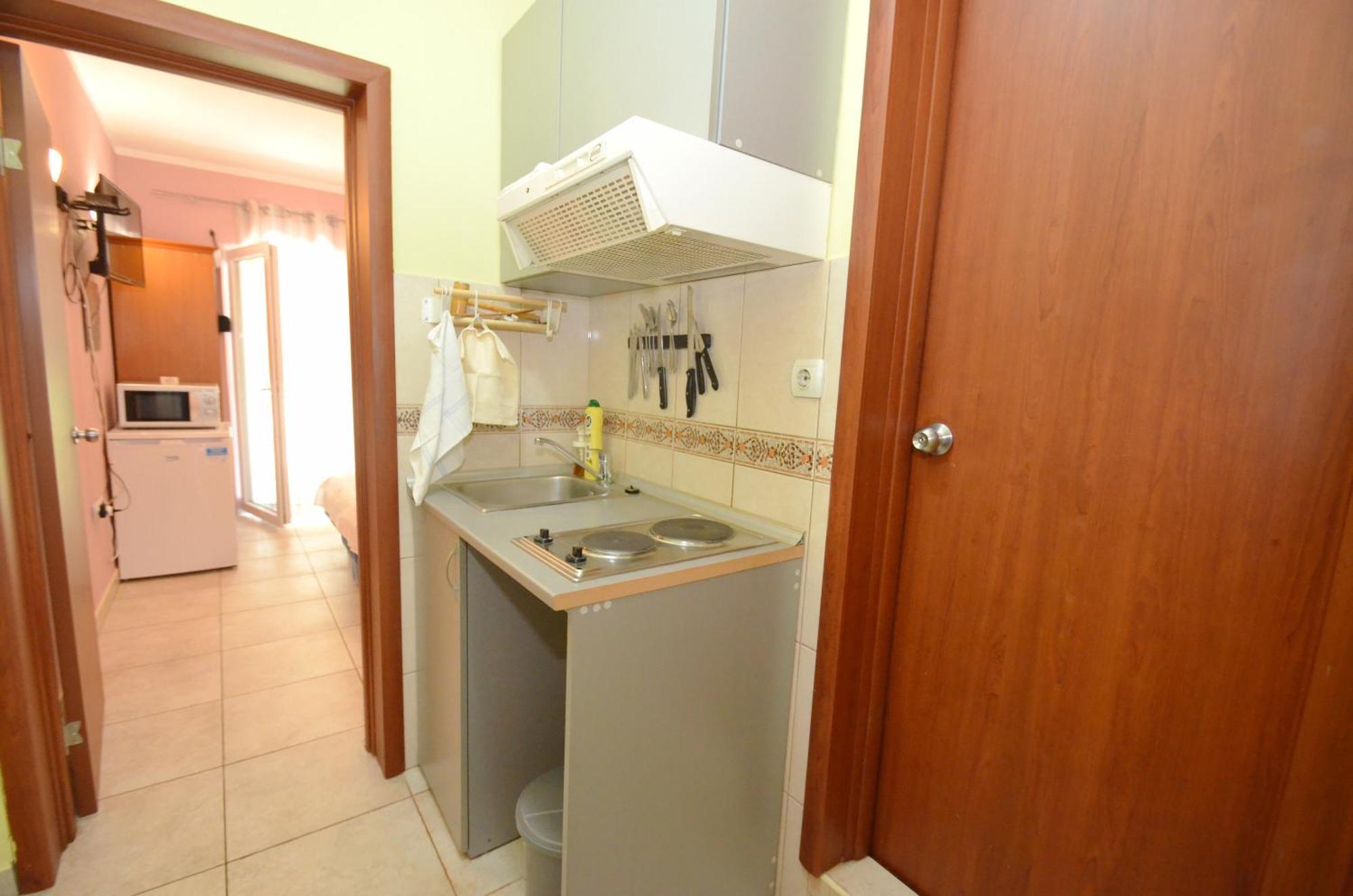 Apartments Dinko Zifra Tivat Bagian luar foto